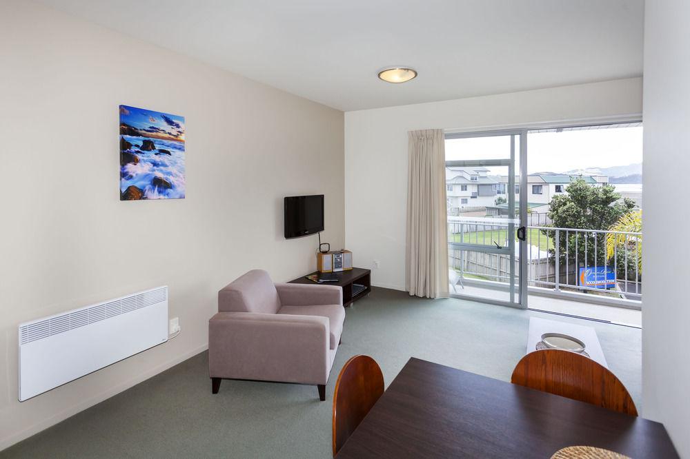Oceans Resort Whitianga Exteriör bild